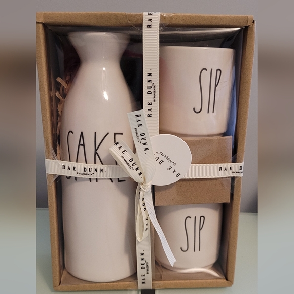 Rae Dunn Sake Sip Set + Wasabi, Soy Ginger Divided Dish - Picture 4 of 5